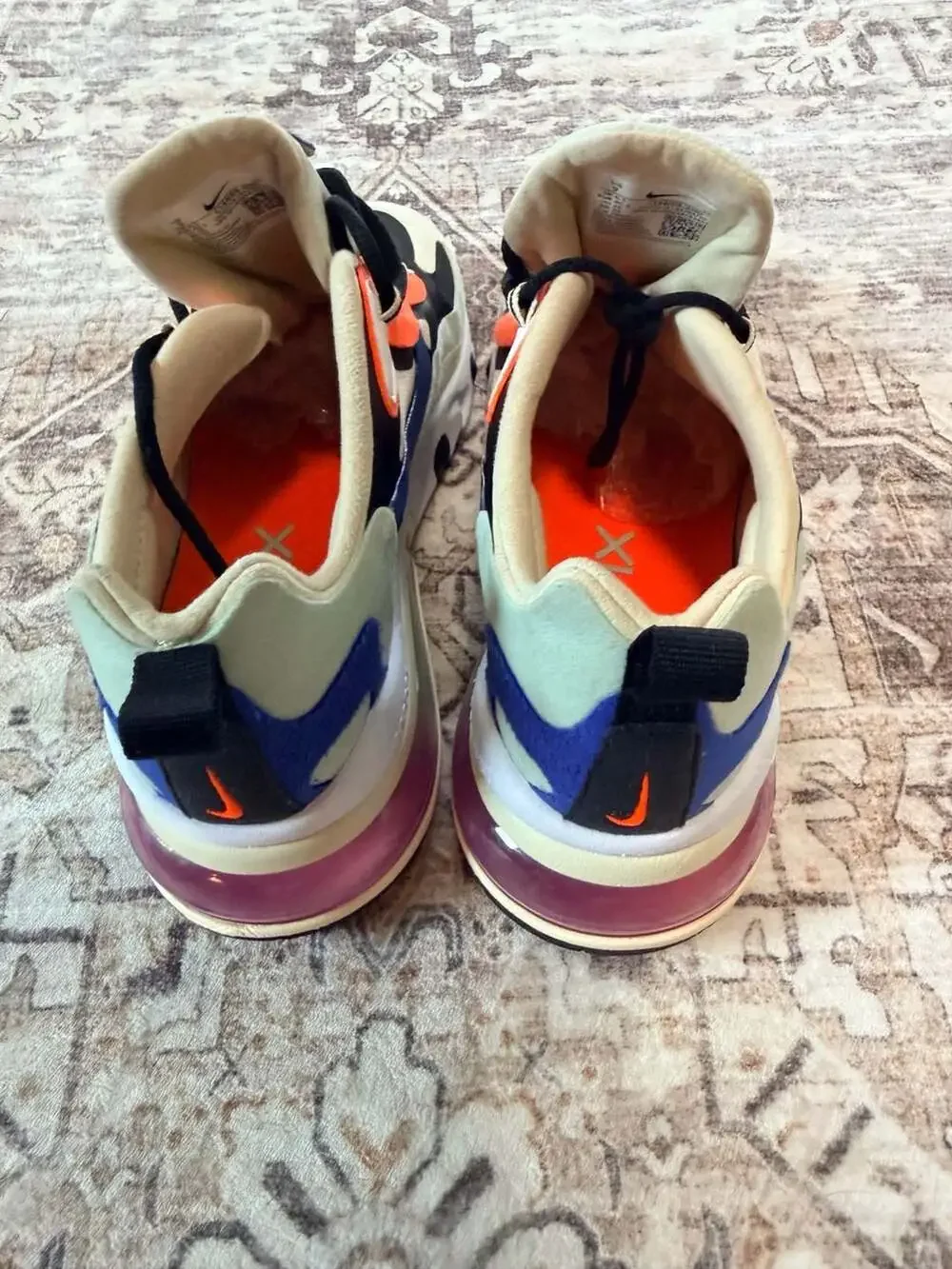 Nike Air Max 270 React CI3899-200 Sneakers Size 9